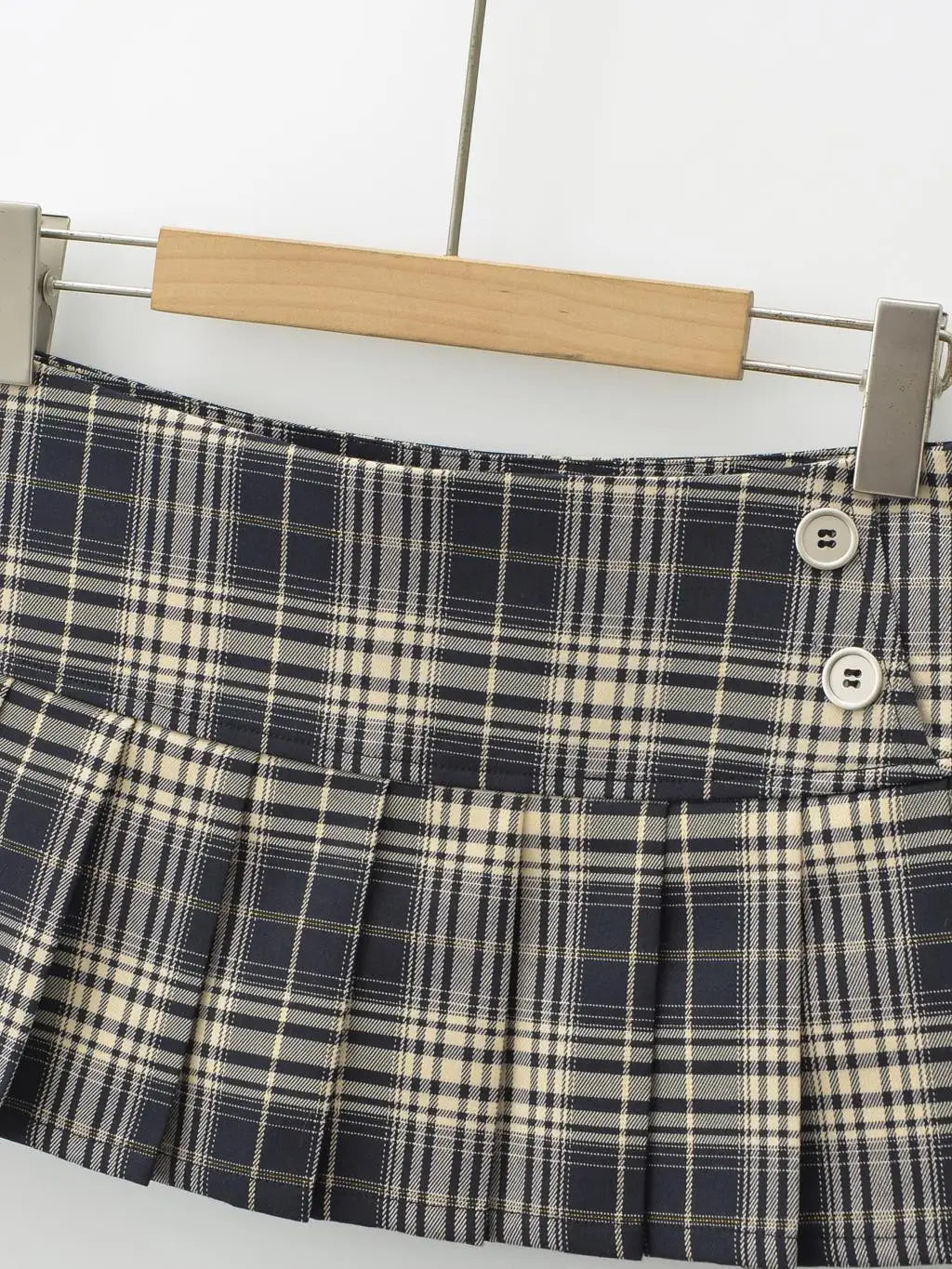 Vintage Plaid Mini Skirt – Preppy Y2K Style, Pleated & Flirty