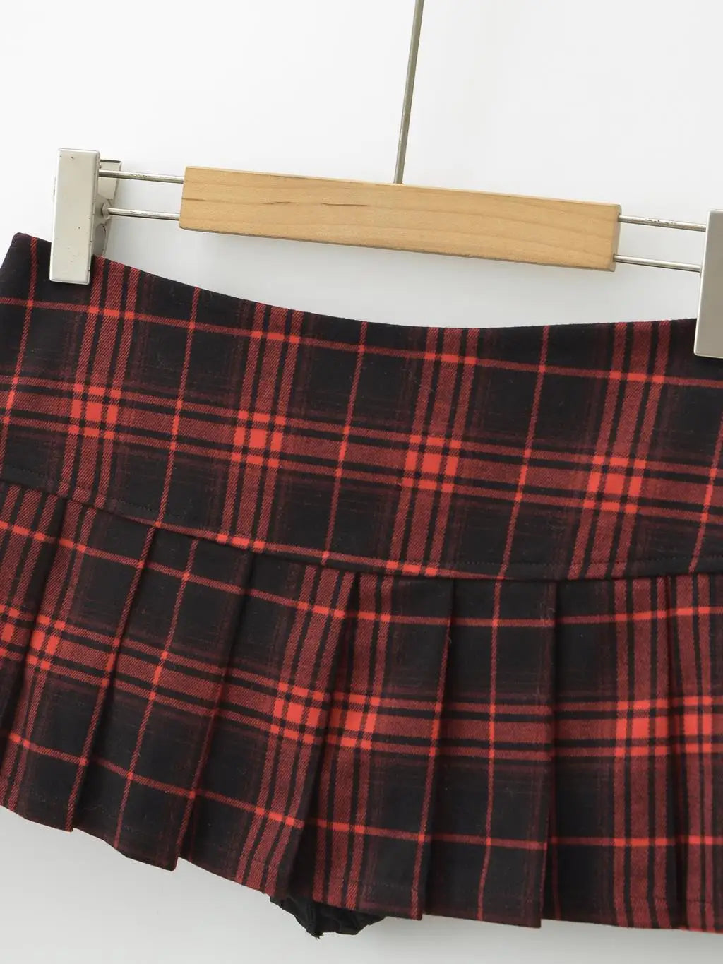 Vintage Plaid Mini Skirt – Preppy Y2K Style, Pleated & Flirty