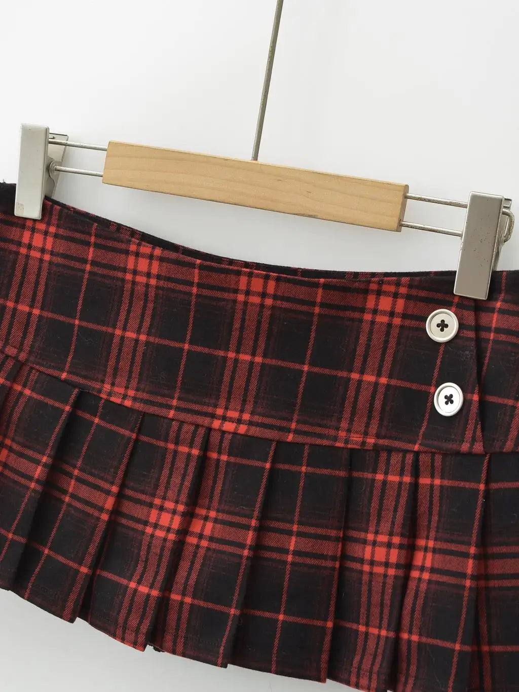 Vintage Plaid Mini Skirt – Preppy Y2K Style, Pleated & Flirty